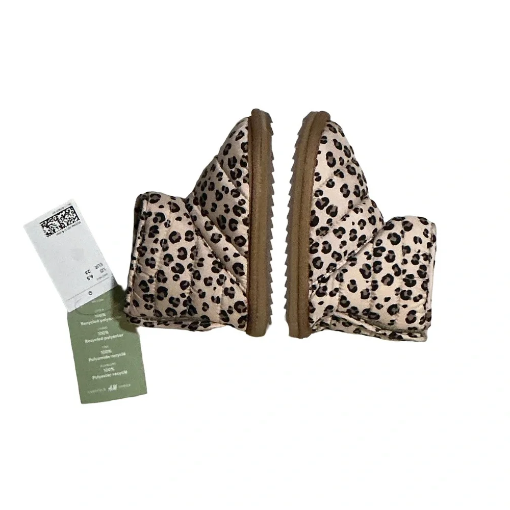 NWT H&M Kids Quilted Padded Faux Fur Boots - Size 6.5 - Leopard Print